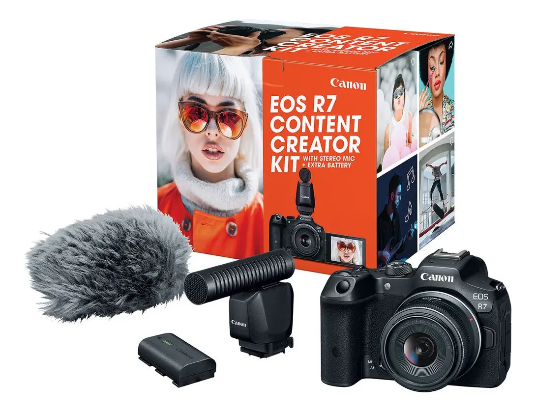 Canon EOS R7 · Content Creator Kit